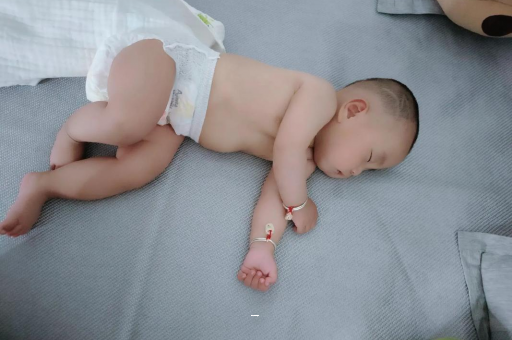 惠州孕妇肚脐周围发青